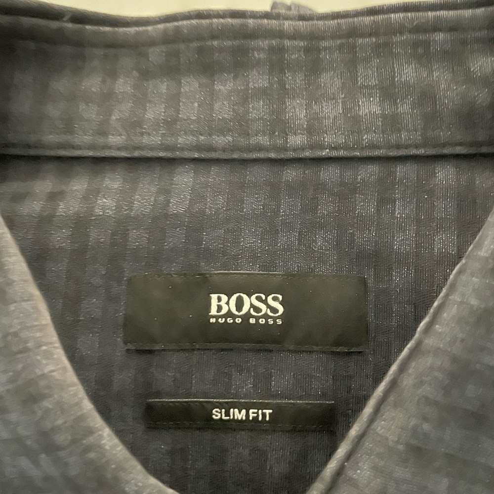 Hugo Boss Black Casual Button Down Shirt with Textured Weave - Picture 3 of 4